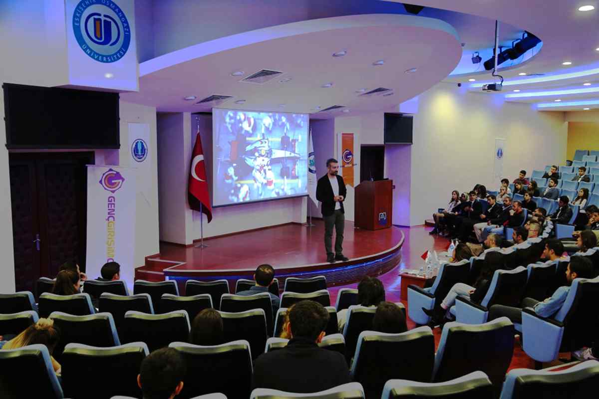 Egitmen Orhan Gurbuz